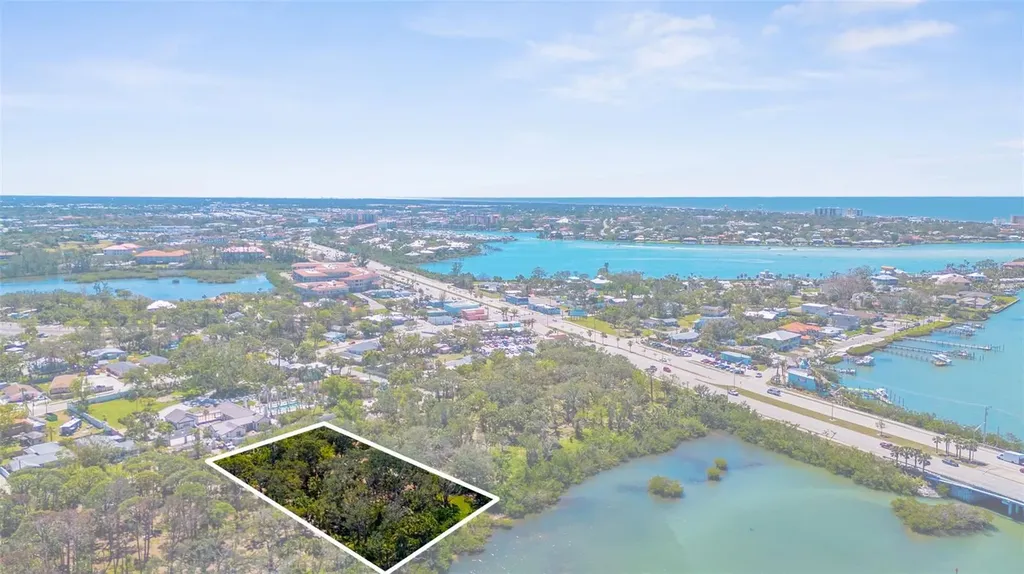 Pocono Trail E Nokomis FL 34275