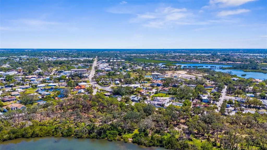 Pocono Trail E Nokomis FL 34275