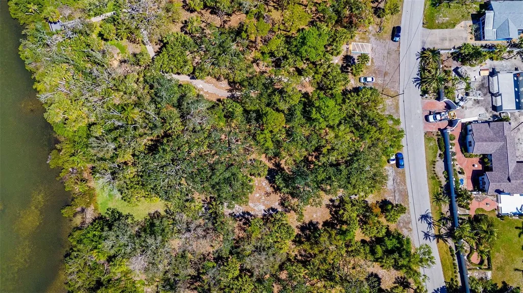 Pocono Trail E Nokomis FL 34275