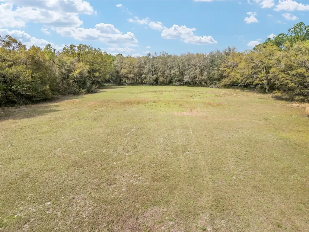 3595 NW 156th Drive Newberry FL 32669