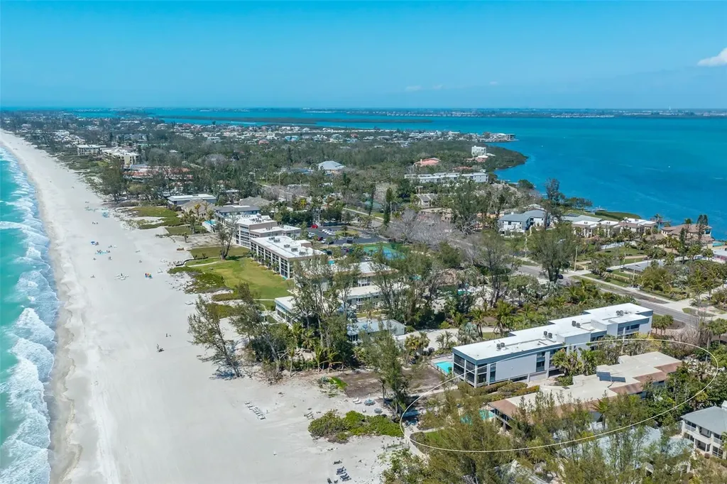 5125 Gulf Of Mexico Drive Longboat Key FL 34228