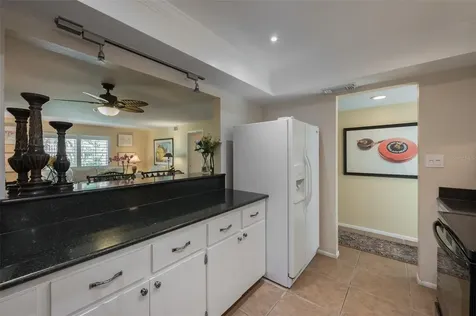 5125 Gulf Of Mexico Drive Longboat Key FL 34228