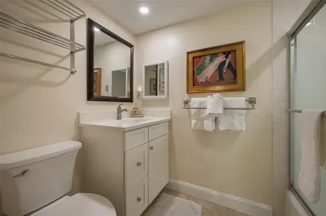 5125 Gulf Of Mexico Drive Longboat Key FL 34228
