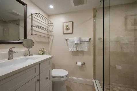 5125 Gulf Of Mexico Drive Longboat Key FL 34228
