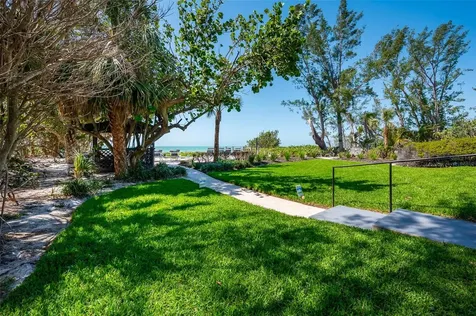 5125 Gulf Of Mexico Drive Longboat Key FL 34228