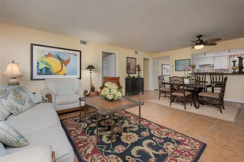 5125 Gulf Of Mexico Drive Longboat Key FL 34228