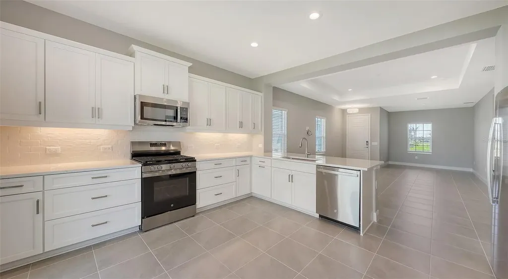 10054 Cross River Trail Parrish FL 34219