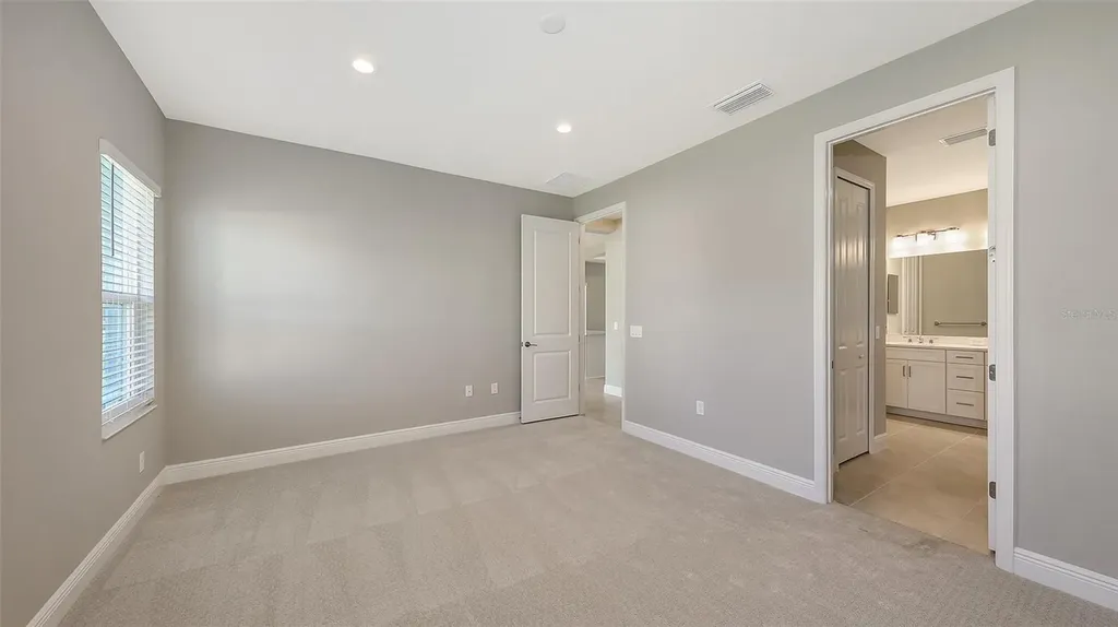 10054 Cross River Trail Parrish FL 34219