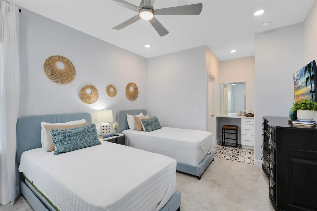 6665 Bridgman Street Orlando FL 32827