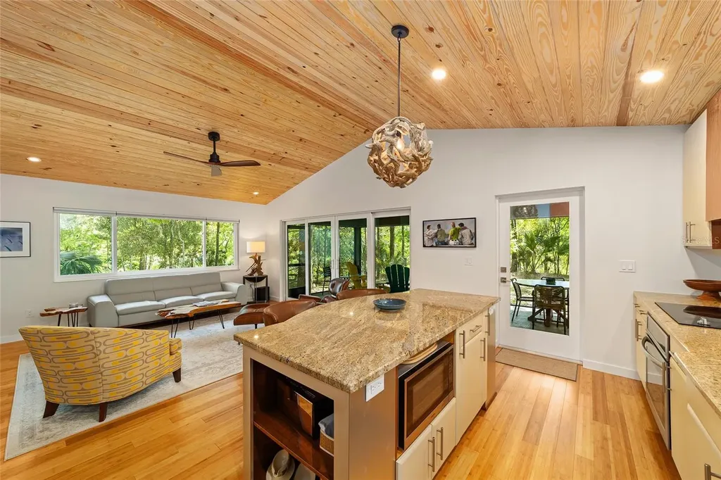 10894 SW 185th Terrace Dunnellon FL 34432