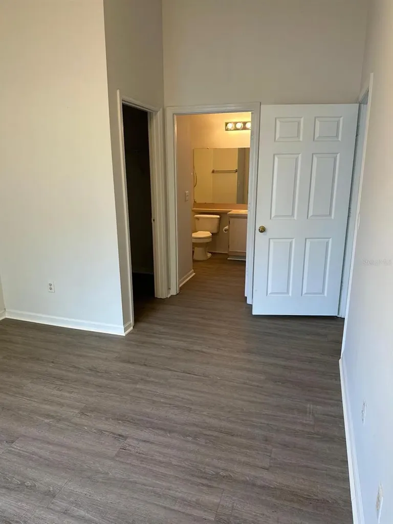 4352 S Kirkman Road Orlando FL 32811