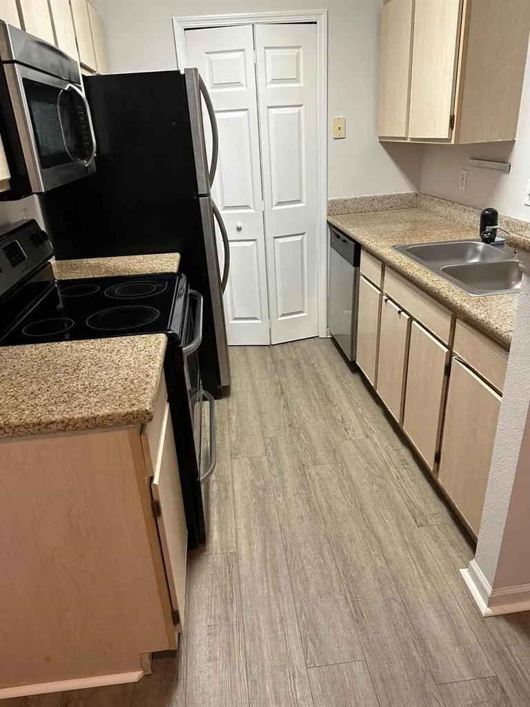 4352 S Kirkman Road Orlando FL 32811