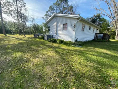 13726 N County Road 229 Raiford FL 32083