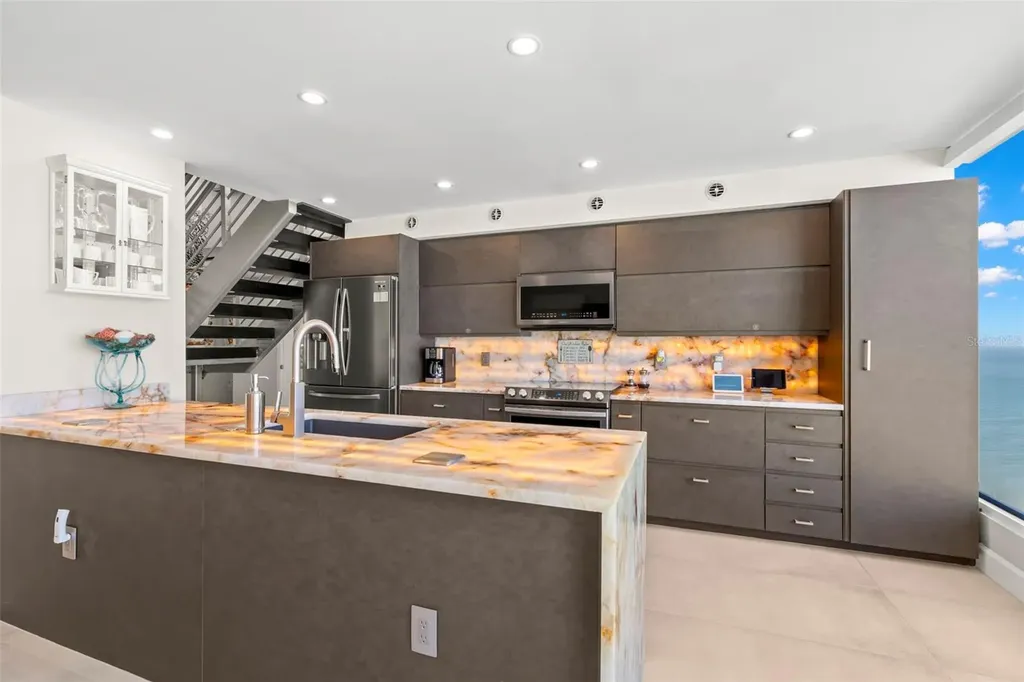 440 S Gulfview Boulevard Clearwater Beach FL 33767