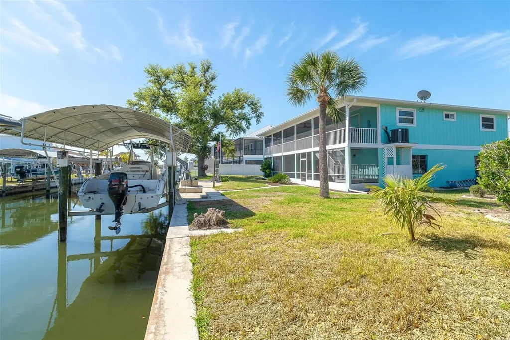 9230 Pine Cove Drive Englewood FL 34224