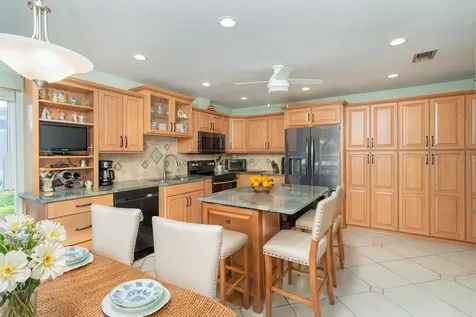 9230 Pine Cove Drive Englewood FL 34224