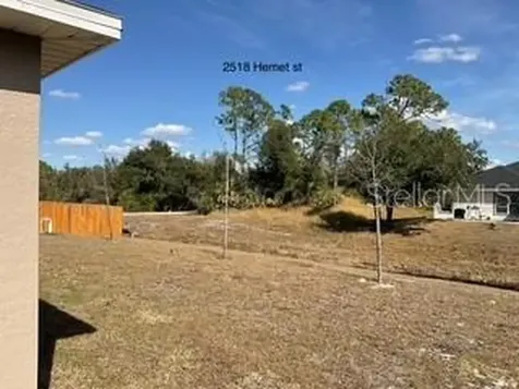 2518 Hemet Street North Port FL 34288