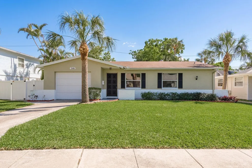 146 82nd Avenue N St Petersburg FL 33702