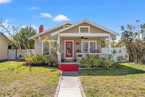 2342 Dartmouth Avenue N St Petersburg FL 33713