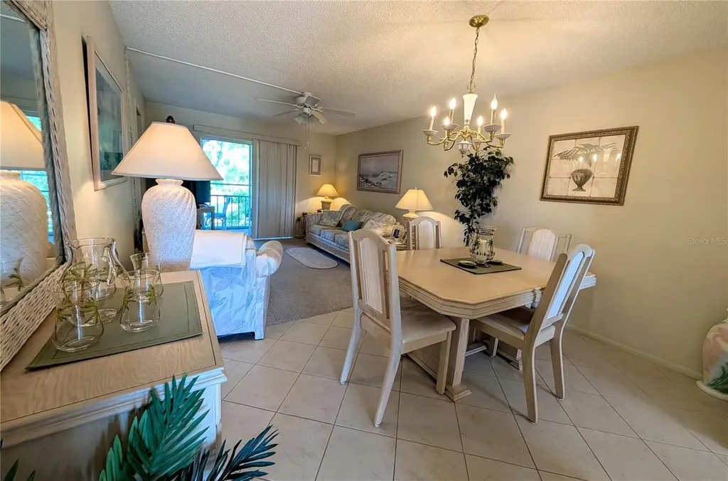 3660 Lake Bayshore Drive Bradenton FL 34205