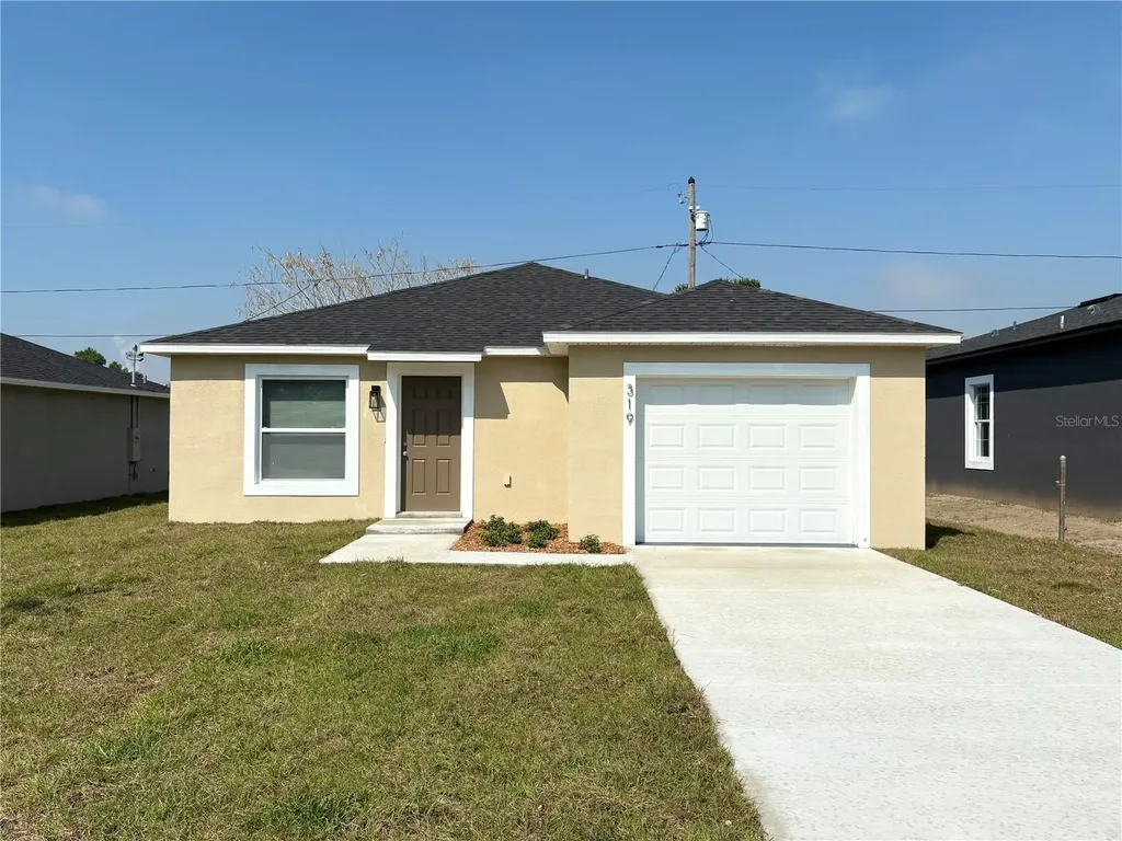 319 Pearl Street Lake Wales FL 33853