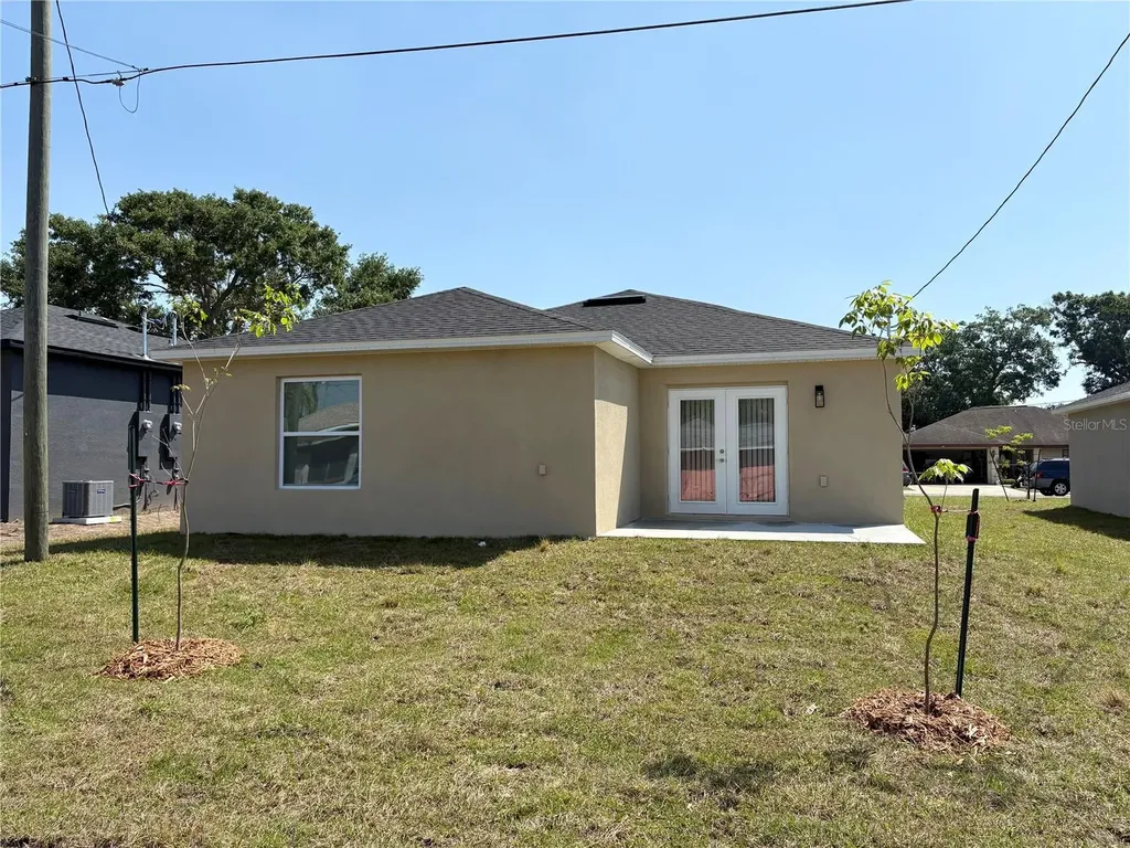 319 Pearl Street Lake Wales FL 33853