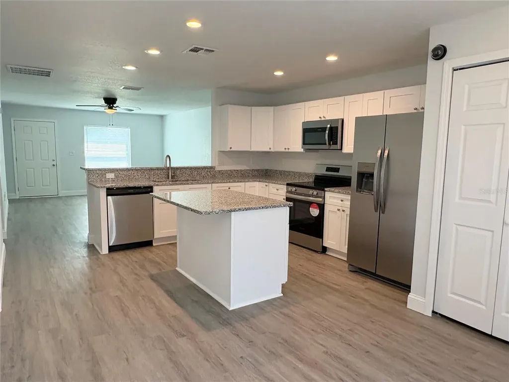 319 Pearl Street Lake Wales FL 33853