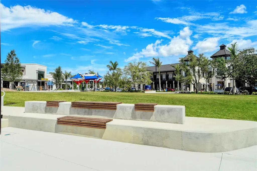 12716 Tulum Loop Venice FL 34293