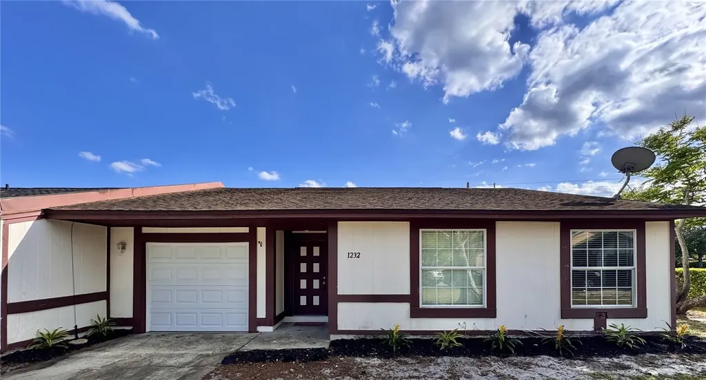 1232 Roma Court Orlando FL 32825