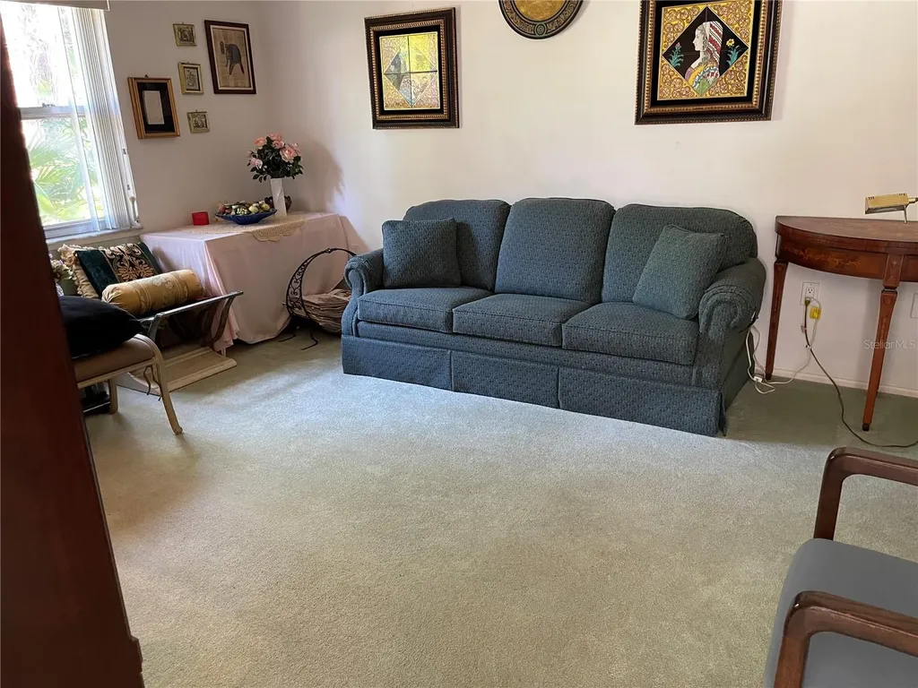 4944 Village Gardens Drive Sarasota FL 34234