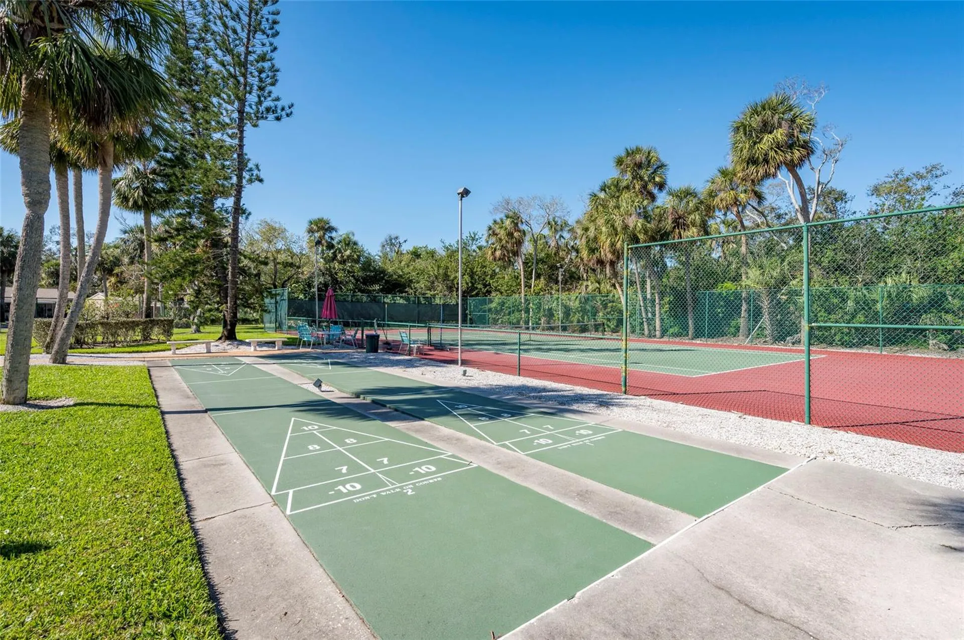 4944 Village Gardens Drive Sarasota FL 34234