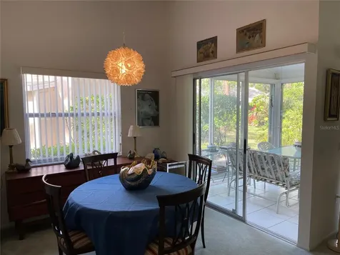 4944 Village Gardens Drive Sarasota FL 34234