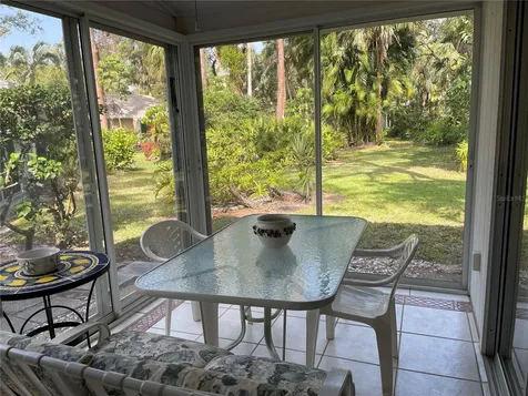 4944 Village Gardens Drive Sarasota FL 34234