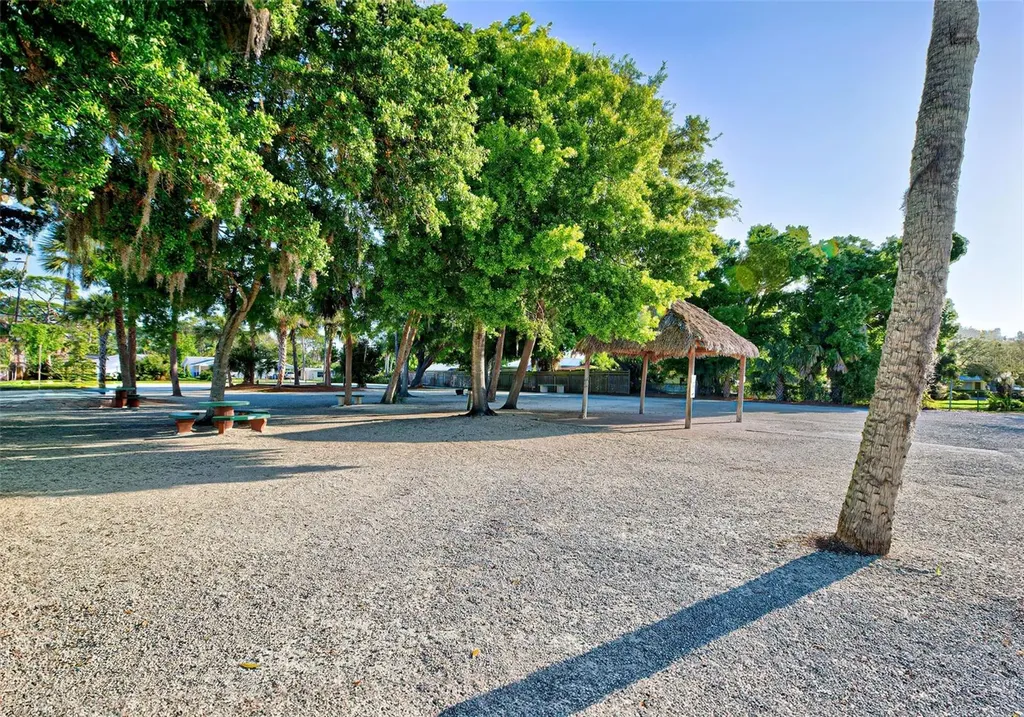 348 W Dearborn Street Englewood FL 34223