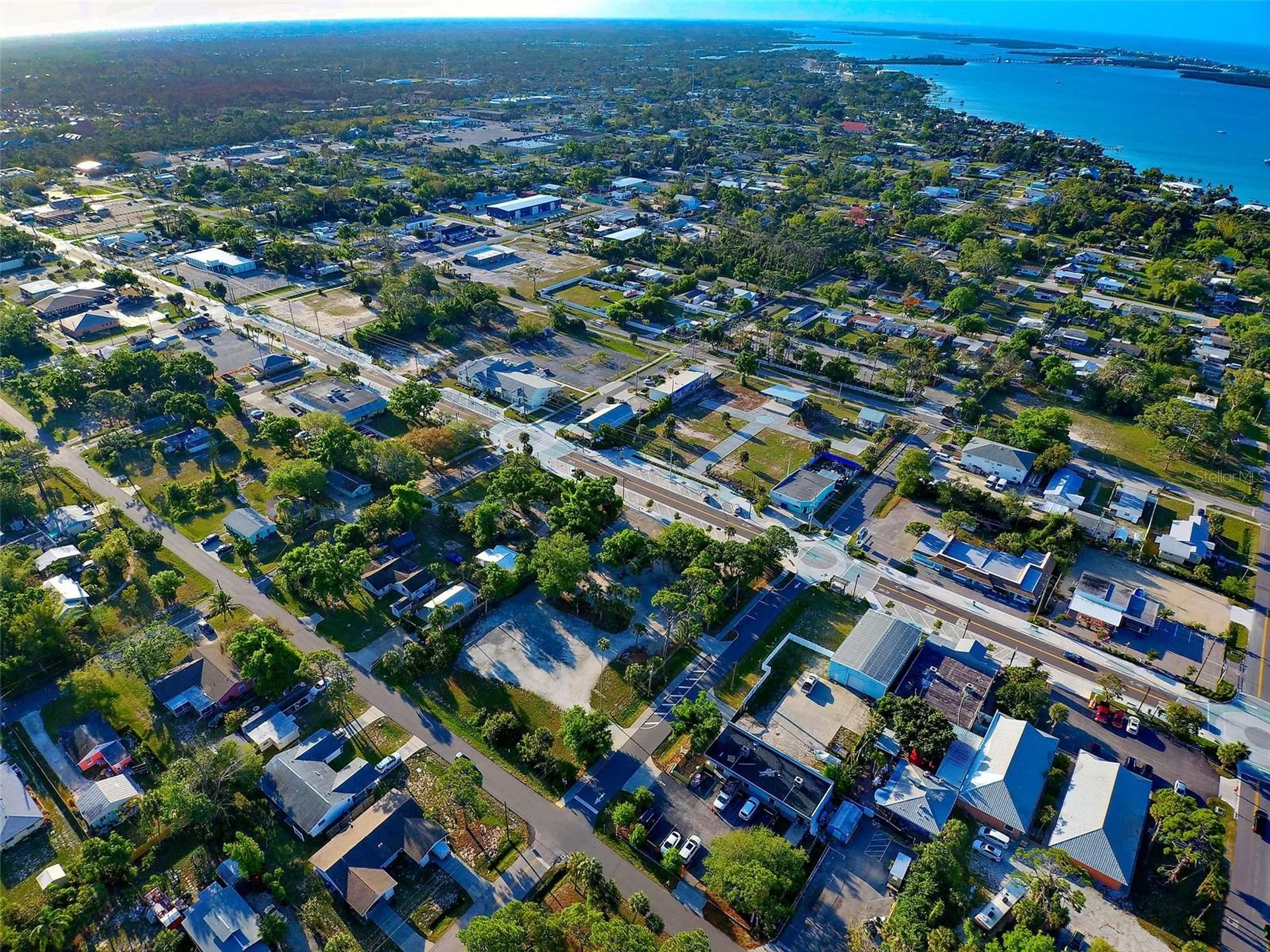 348 W Dearborn Street Englewood FL 34223