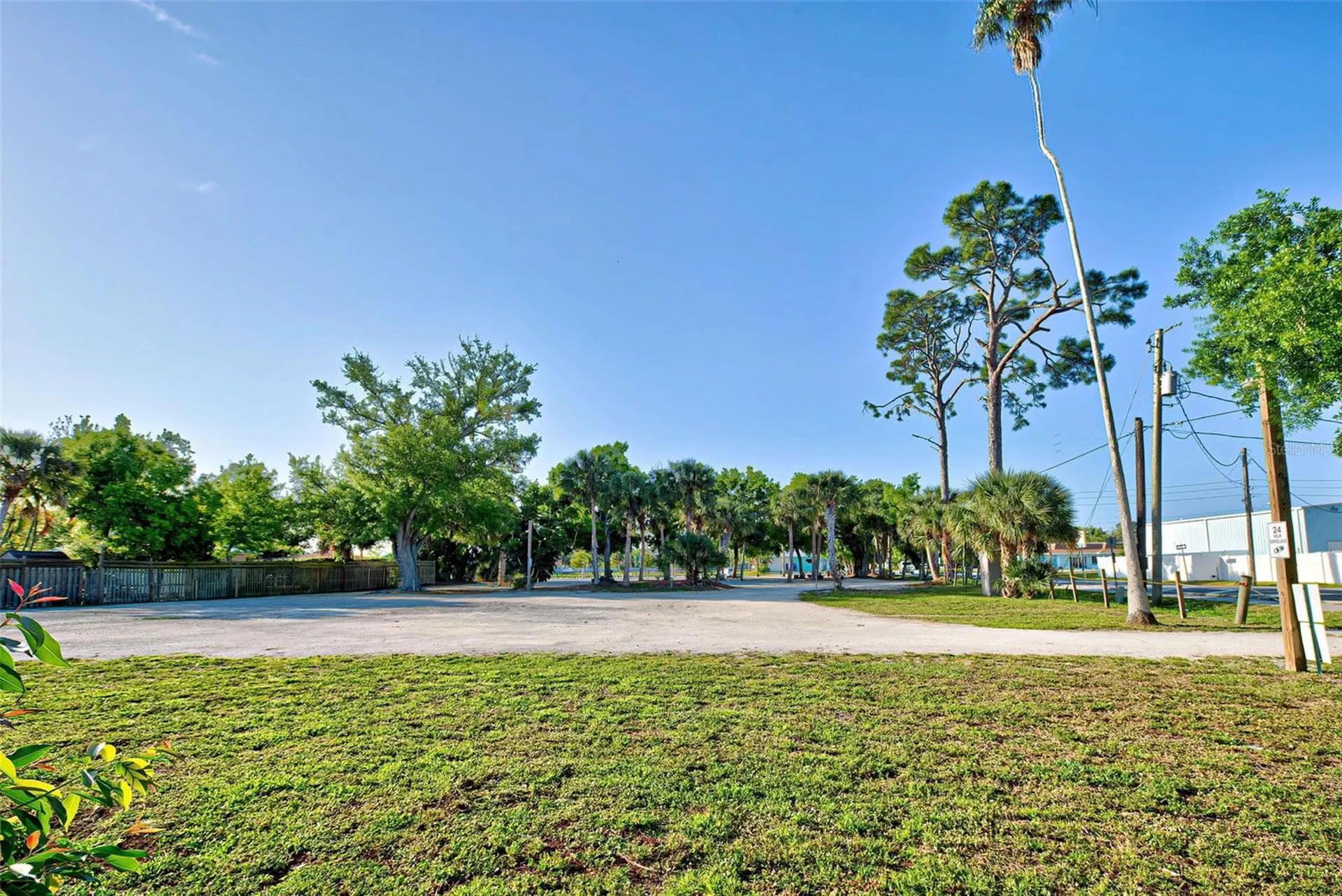 348 W Dearborn Street Englewood FL 34223