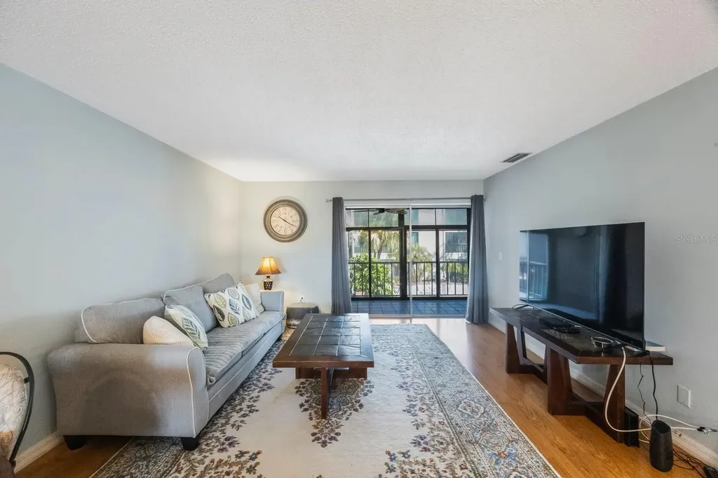 215 Valencia Boulevard Belleair Bluffs FL 33770