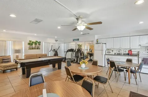 215 Valencia Boulevard Belleair Bluffs FL 33770