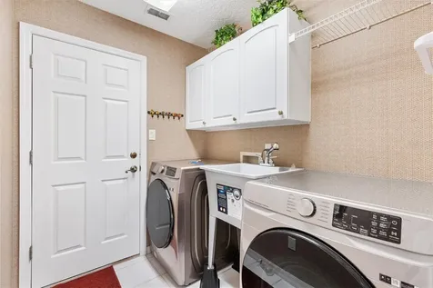 3909 River Crest Circle Leesburg FL 34748