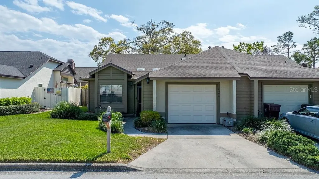 2696 Orange Peel Court Orlando FL 32806