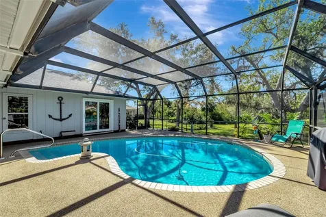1284 Sorrento Woods Boulevard Nokomis FL 34275