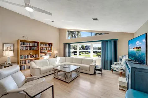 1284 Sorrento Woods Boulevard Nokomis FL 34275