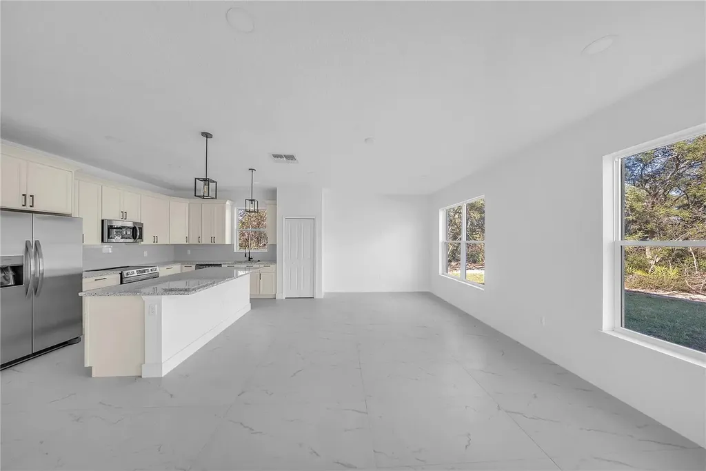 17135 SW 41 Court Ocala FL 34473