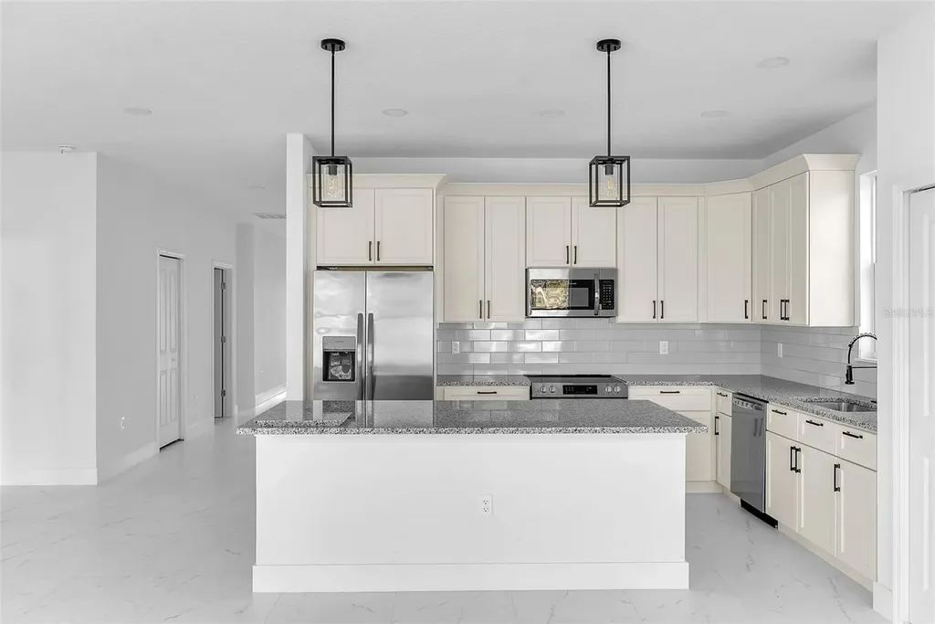 17135 SW 41 Court Ocala FL 34473