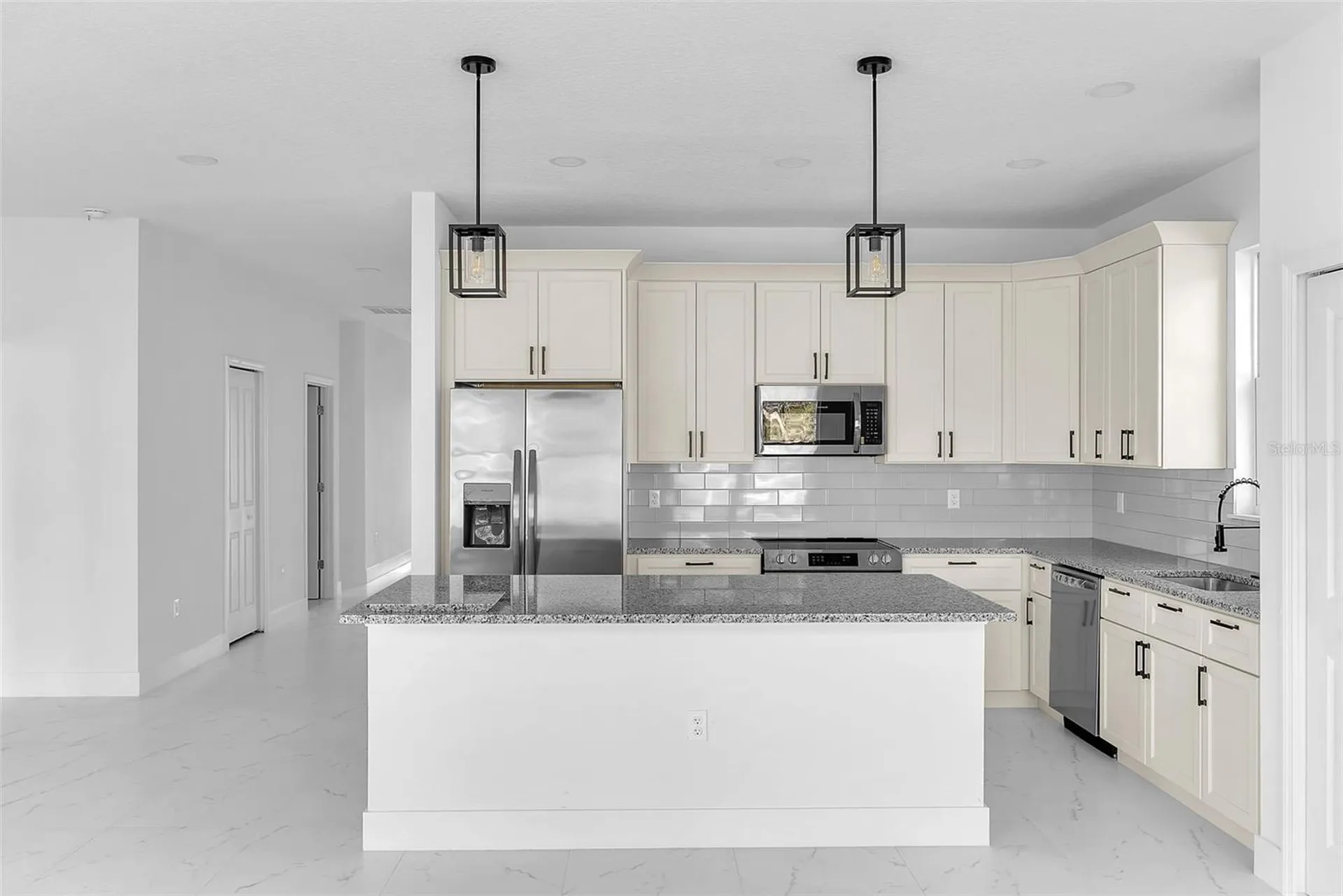 17135 SW 41 Court Ocala FL 34473