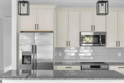 17135 SW 41 Court Ocala FL 34473