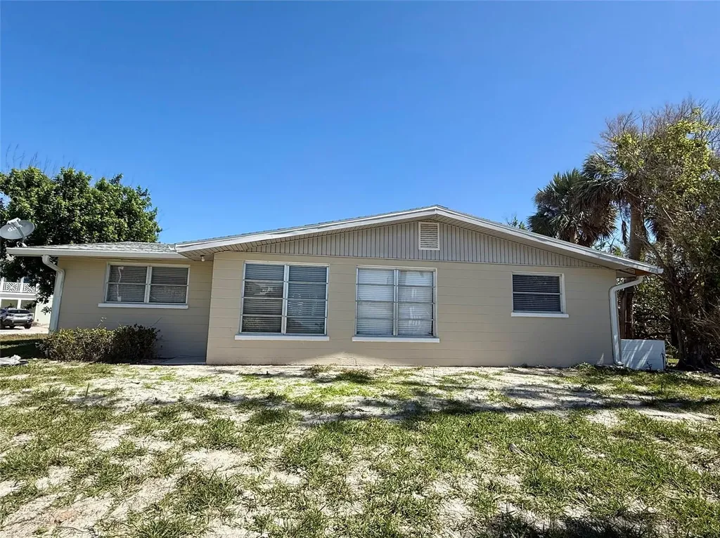 1170 Little Court Englewood FL 34223