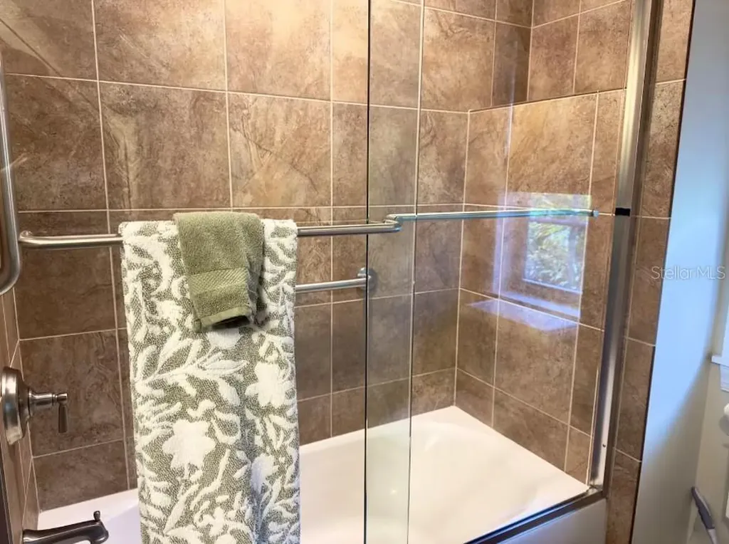 6139 Hollywood Boulevard Sarasota FL 34231