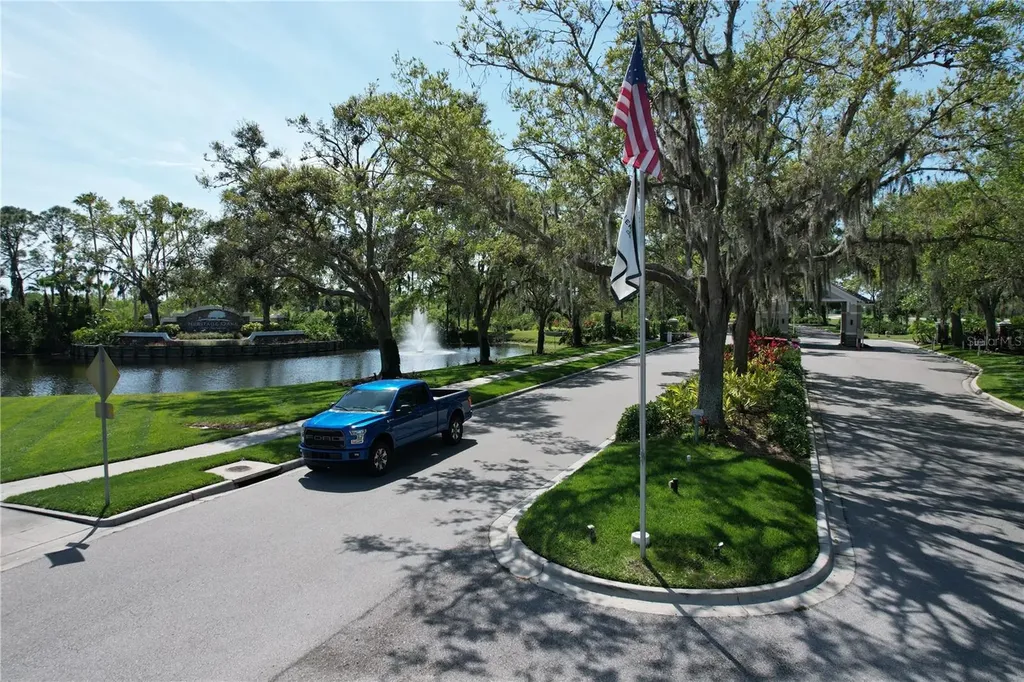 5211 Mahogany Run Sarasota FL 34241