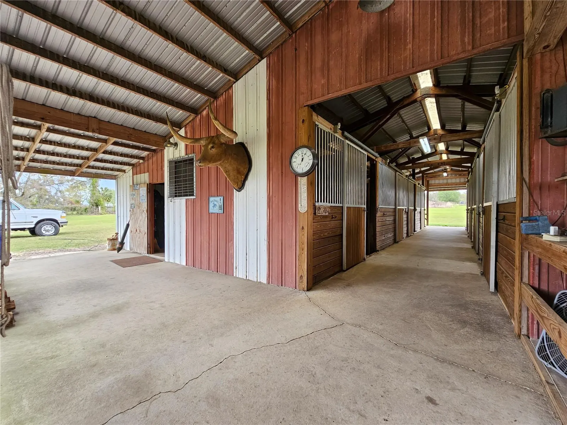 41204 Emeralda Island Road Leesburg FL 34788